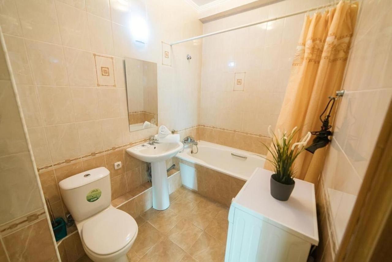 Апартаменты Manica Mega Towers Алматы Экстерьер фото